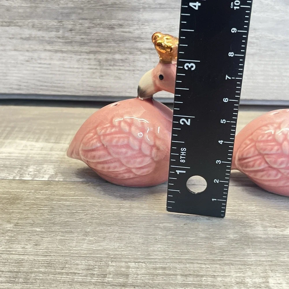 Flamingo Salt & Pepper Shakers Set Pink Whimsical Gold Crowns 3